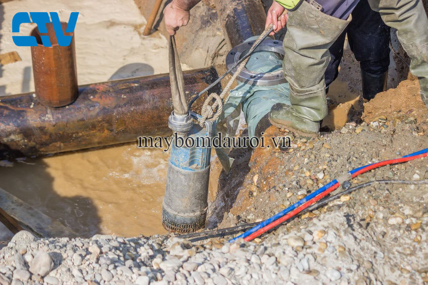 Thuê máy bơm nước Hà Nội giá rẻ